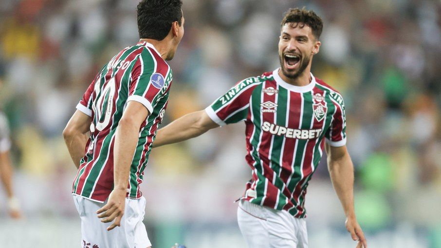 Fluminense celebra a vitória sobre Once Caldas e avança às oitavas da Sul-Americana. Reprodução: Esporte iG