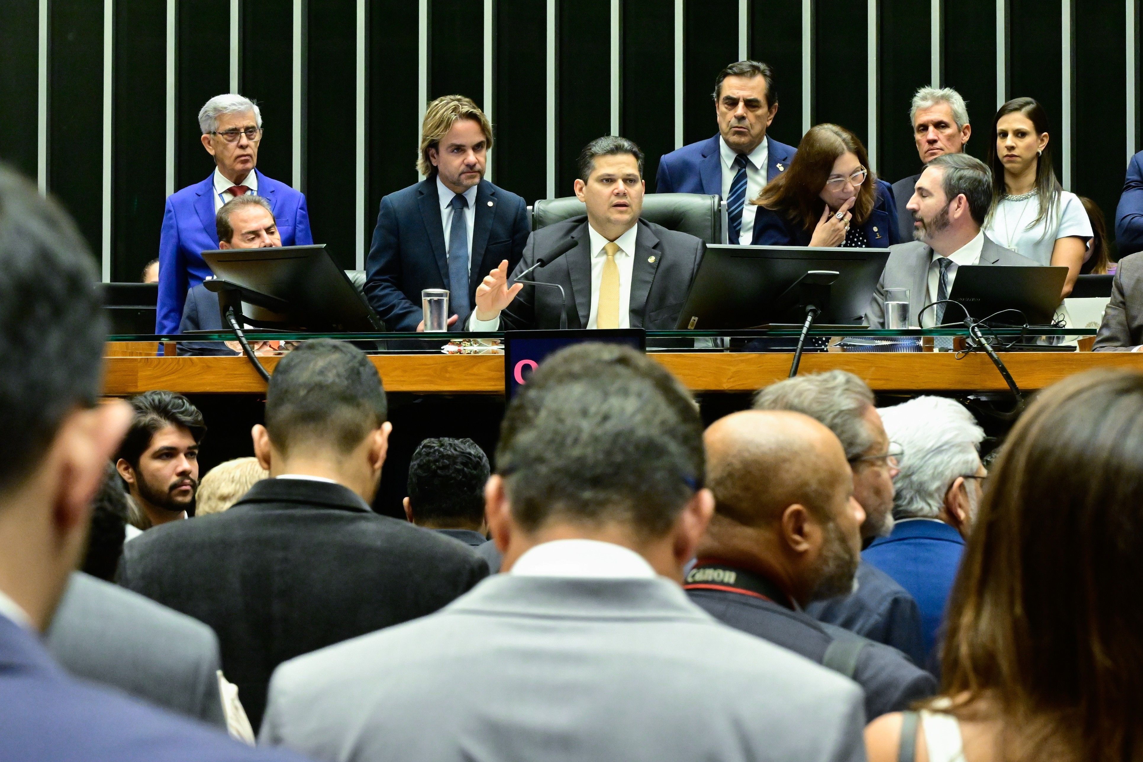 PL da Dosimetria: Congresso derruba veto de Lula e beneficia Bolsonaro; texto segue para promulgação | G1