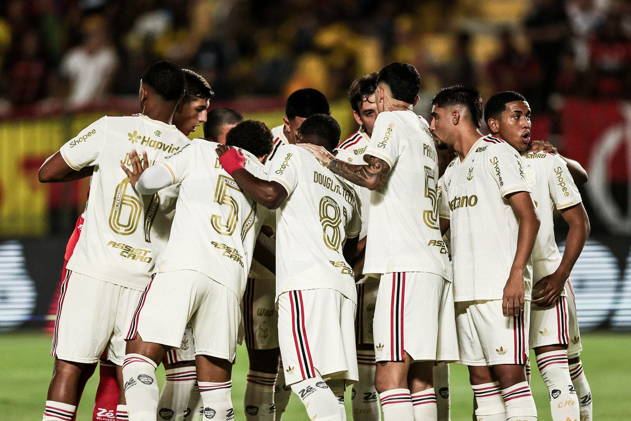 Flamengo na lanterna do Carioca; entenda o regulamento de rebaixamento.. Reprodução: Ge