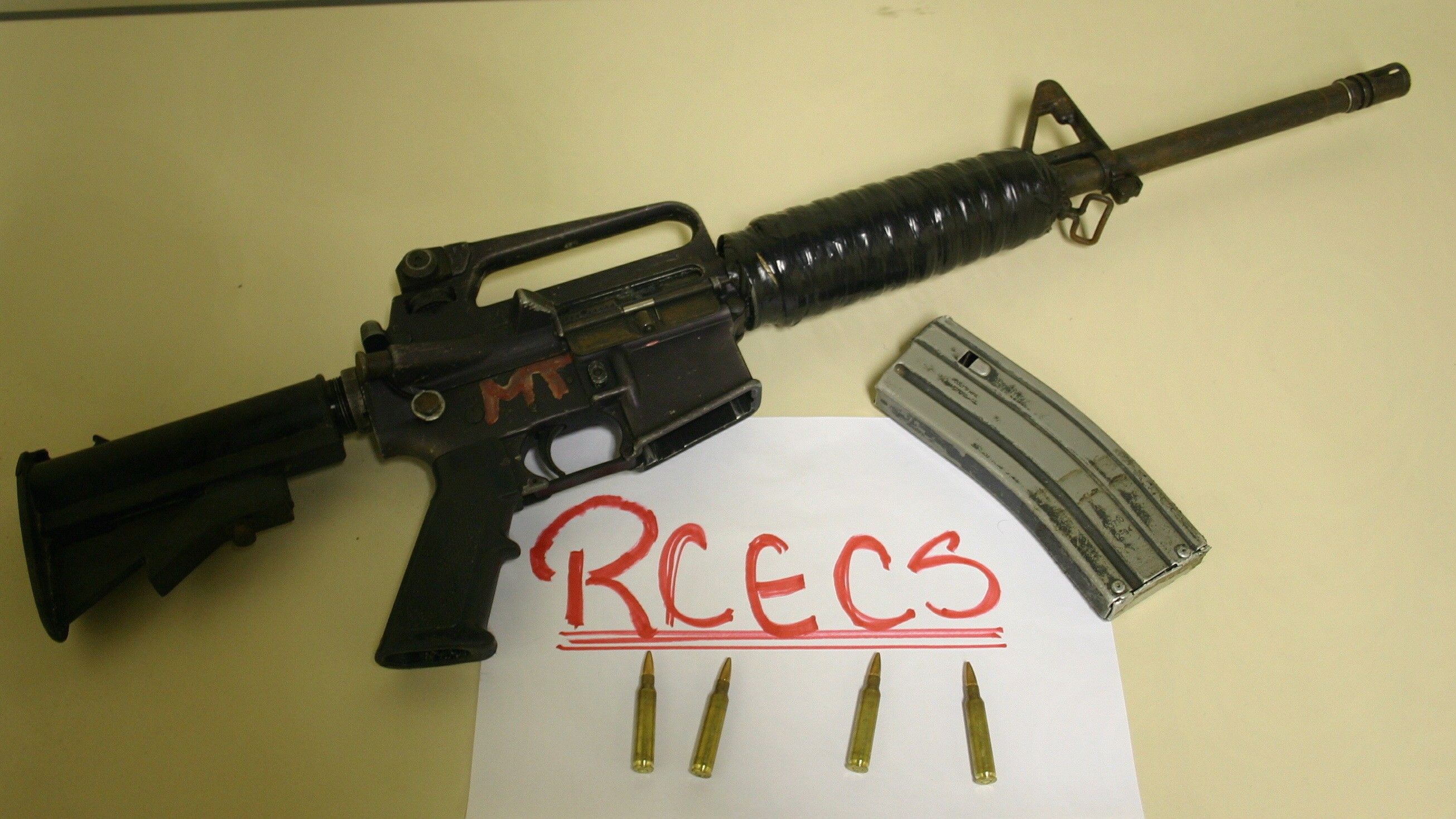 Adulteração de alimentos pode resultar em pena maior do que porte ilegal de fuzil. Reprodução: Globo