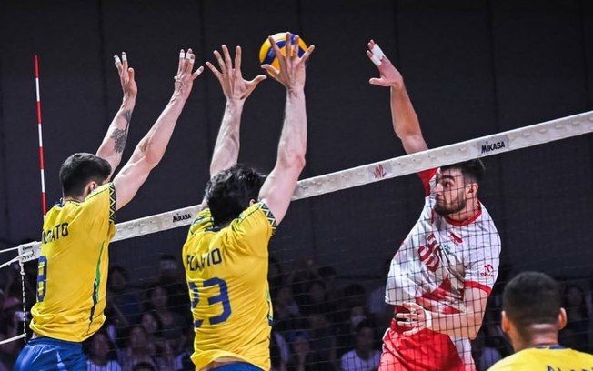Brasil é superado pela Polônia na semifinal da VNL de vôlei em Ningbo.; Reprodução: Esporte IG