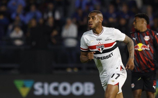 André Silva garante empate para o São Paulo e evita rebaixamento no Brasileirão.; Reprodução: Autor da Notícia