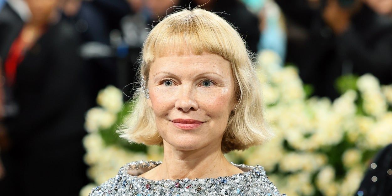 Debate sobre a pressão estética em mulheres gera discussões nas redes sociais. Reprodução: BuzzFeed