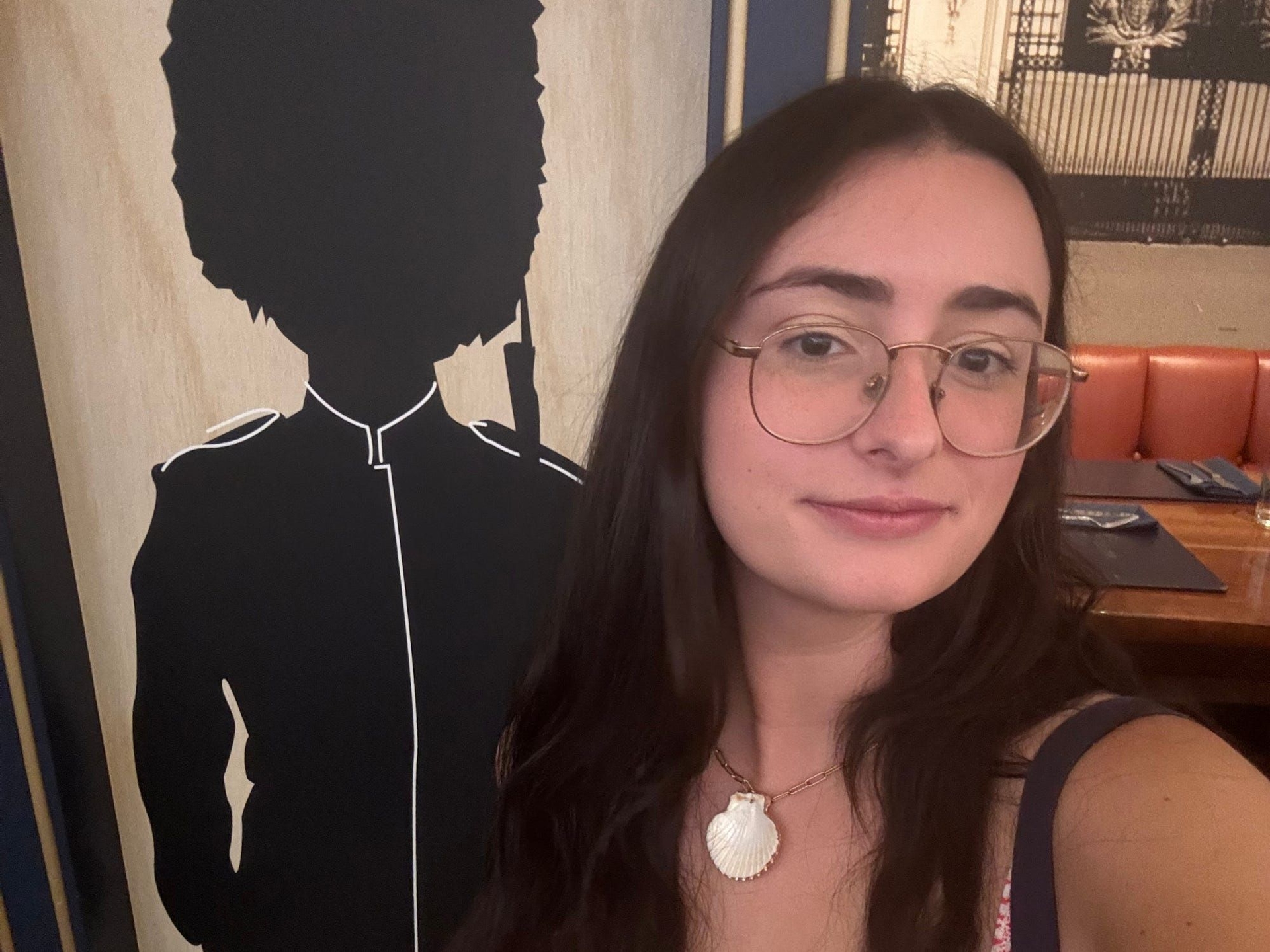 Comparação entre as experiências gastronômicas de Gordon Ramsay e Bobby Flay em Atlantic City. Reprodução: Erin McDowell/Business Insider