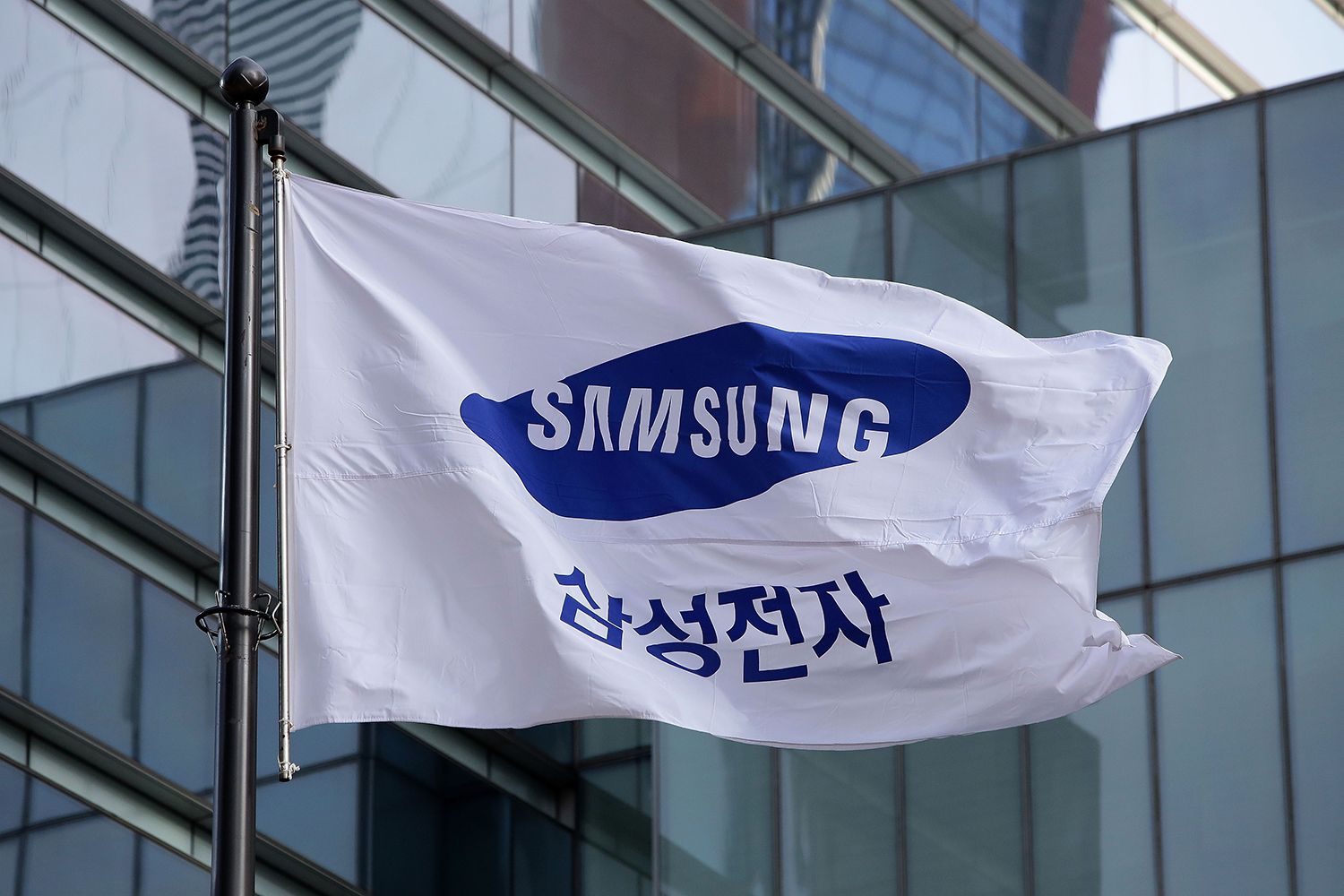 Cerca de 48 mil trabalhadores da Samsung farão greve na Coreia do Sul