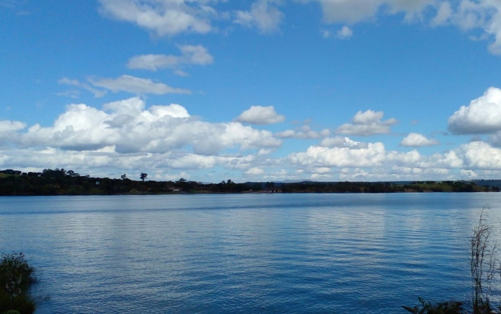 Governo de Minas abre consultas sobre travessias por balsas e ponte em Furnas e Mascarenhas de Moraes. Legenda da imagem. Reprodução: Retorno do item 11