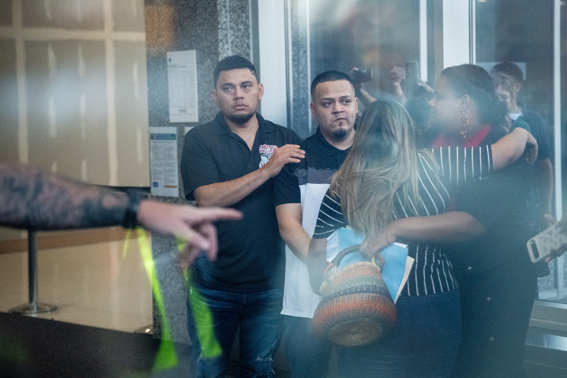 Kilmar Abrego Garcia é preso novamente pelo ICE após ser libertado por ordem judicial. Legenda da imagem. Reprodução: Globo