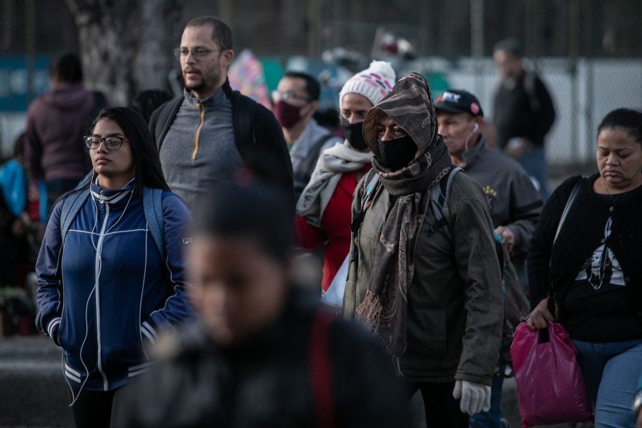 Geada cobre áreas do Sul do Brasil, enquanto alerta de frio intenso é emitido pelo Inmet. Reprodução: Globo