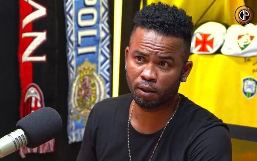 Carlos Alberto ironiza fase atual de Vitor Roque em programa esportivo. Reprodução: Lance.