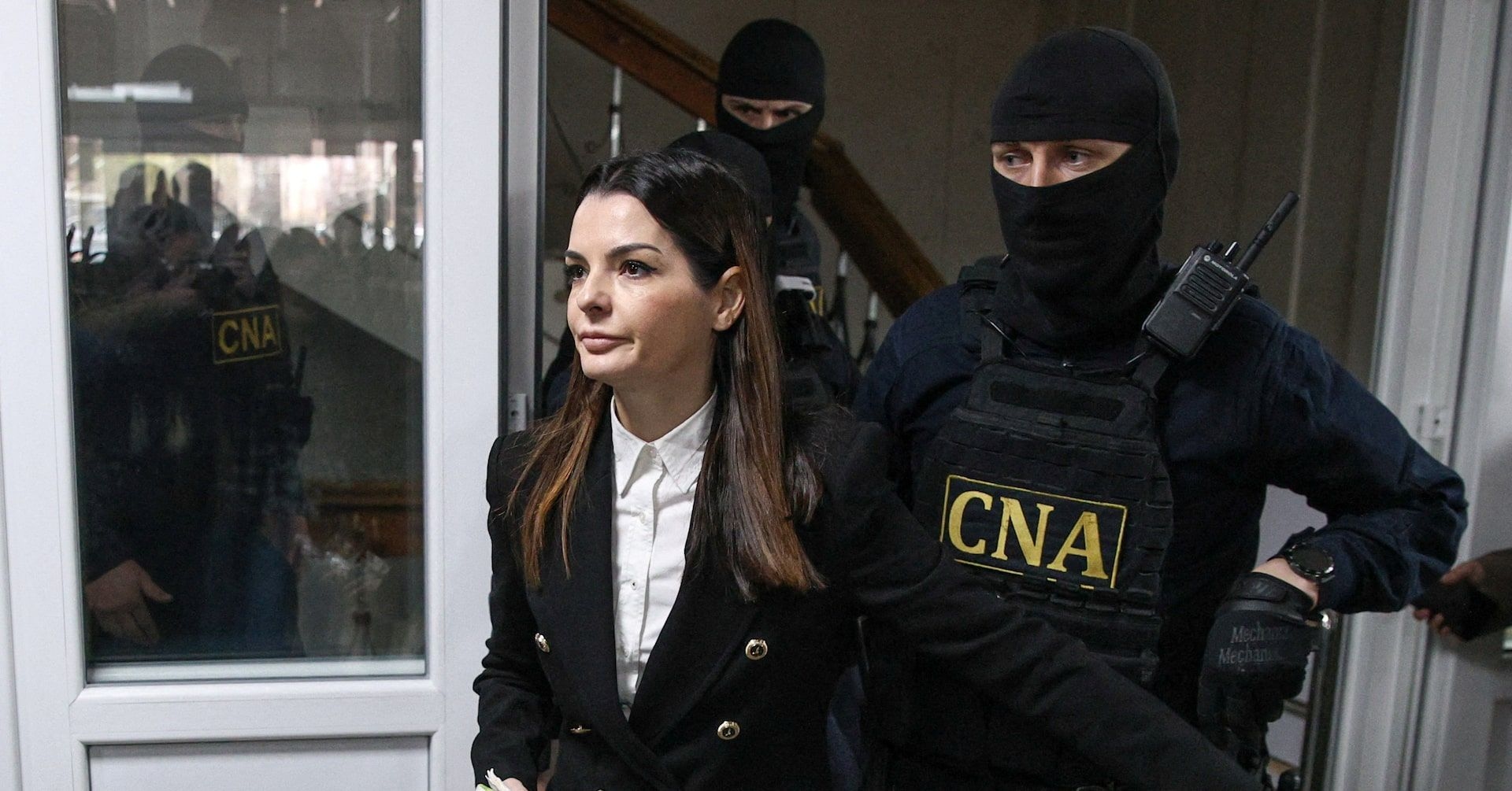 Deputado Moldavo Foge com Ajuda Russa Após Condenação