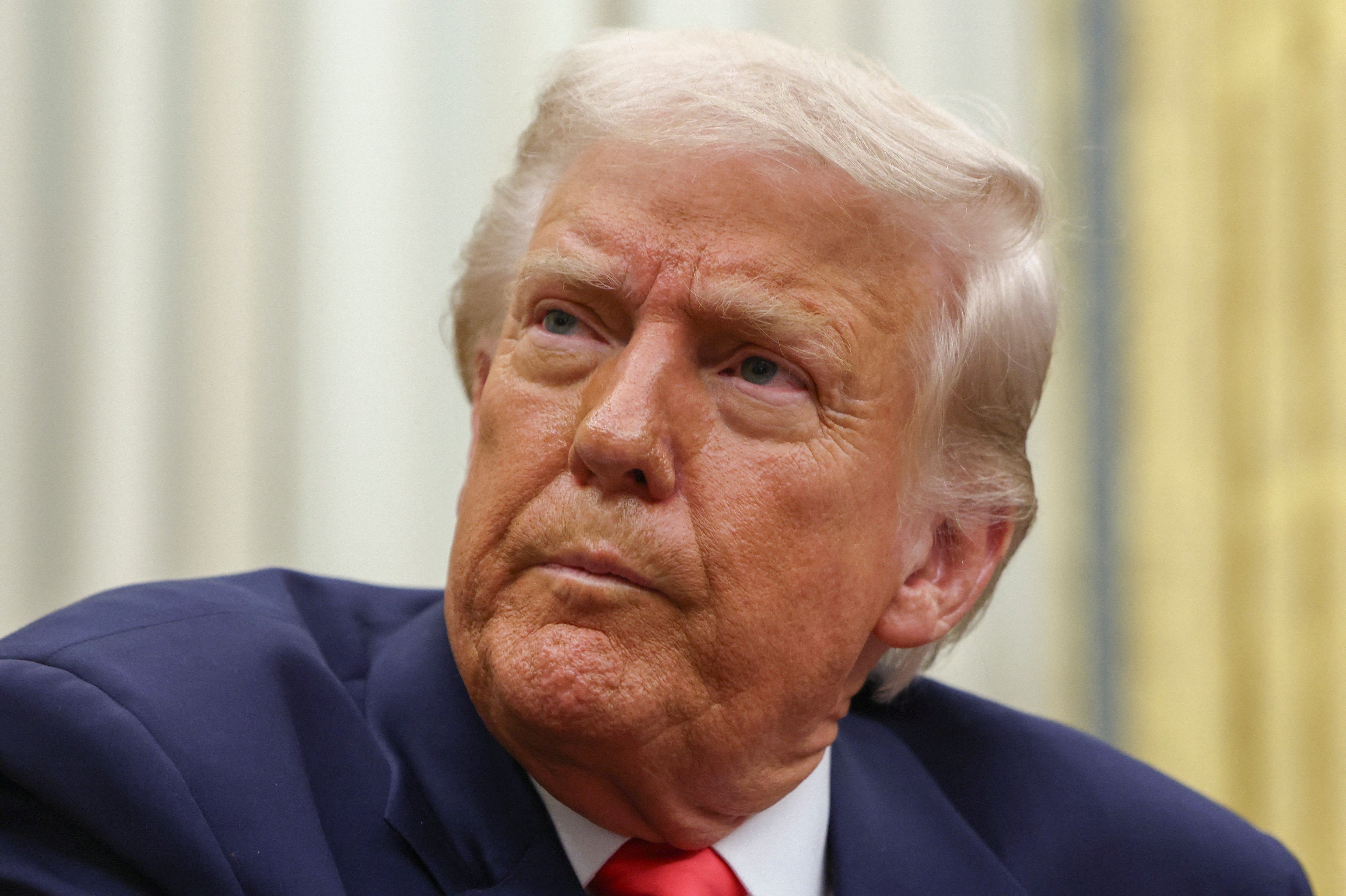 Trump Planeja Fechar Departamento de Educação dos EUA