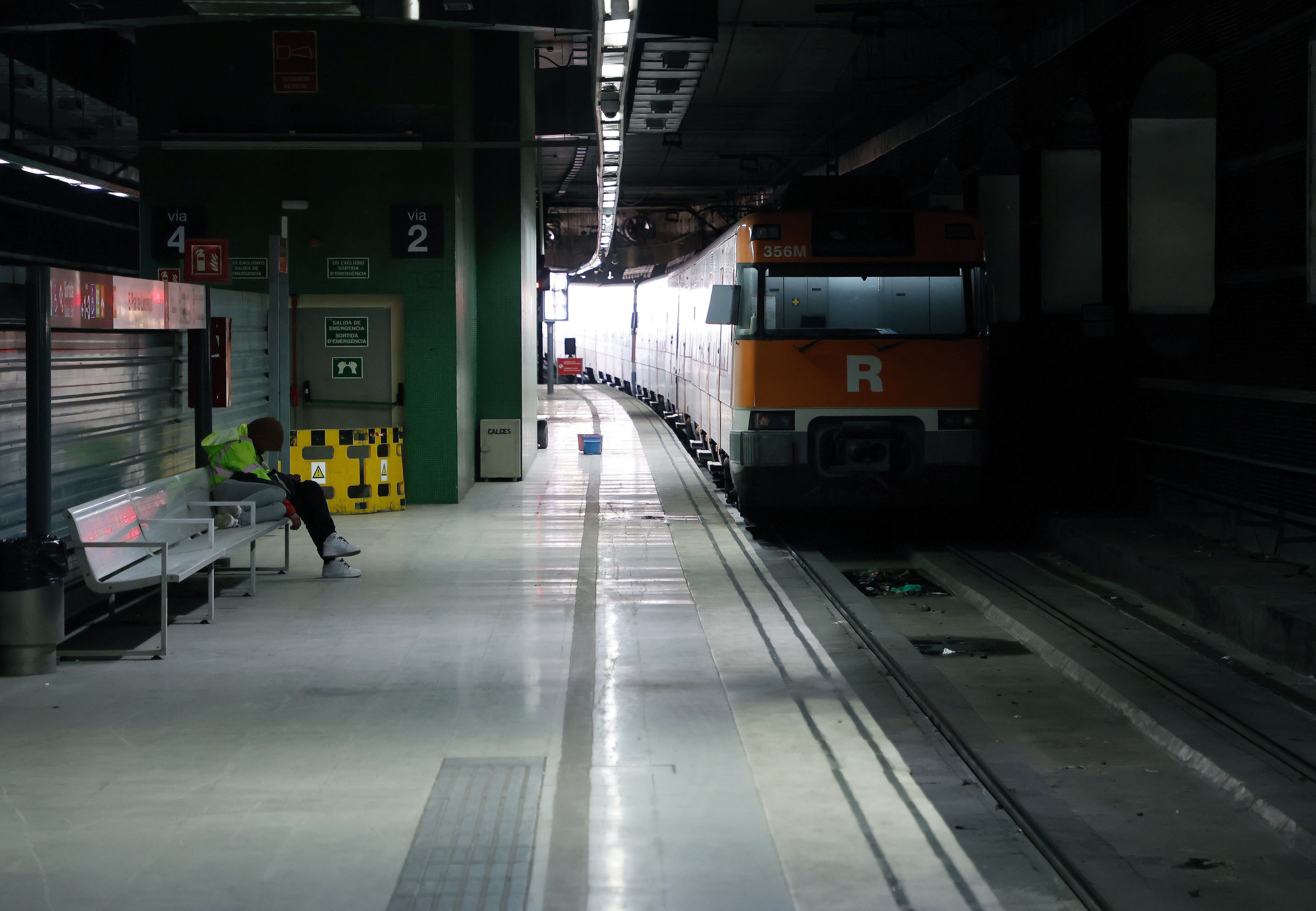 Tempestade de vento em Catalunha leva à suspensão de trens Rodalies e fechamento de escolas. Reprodução: Elpais