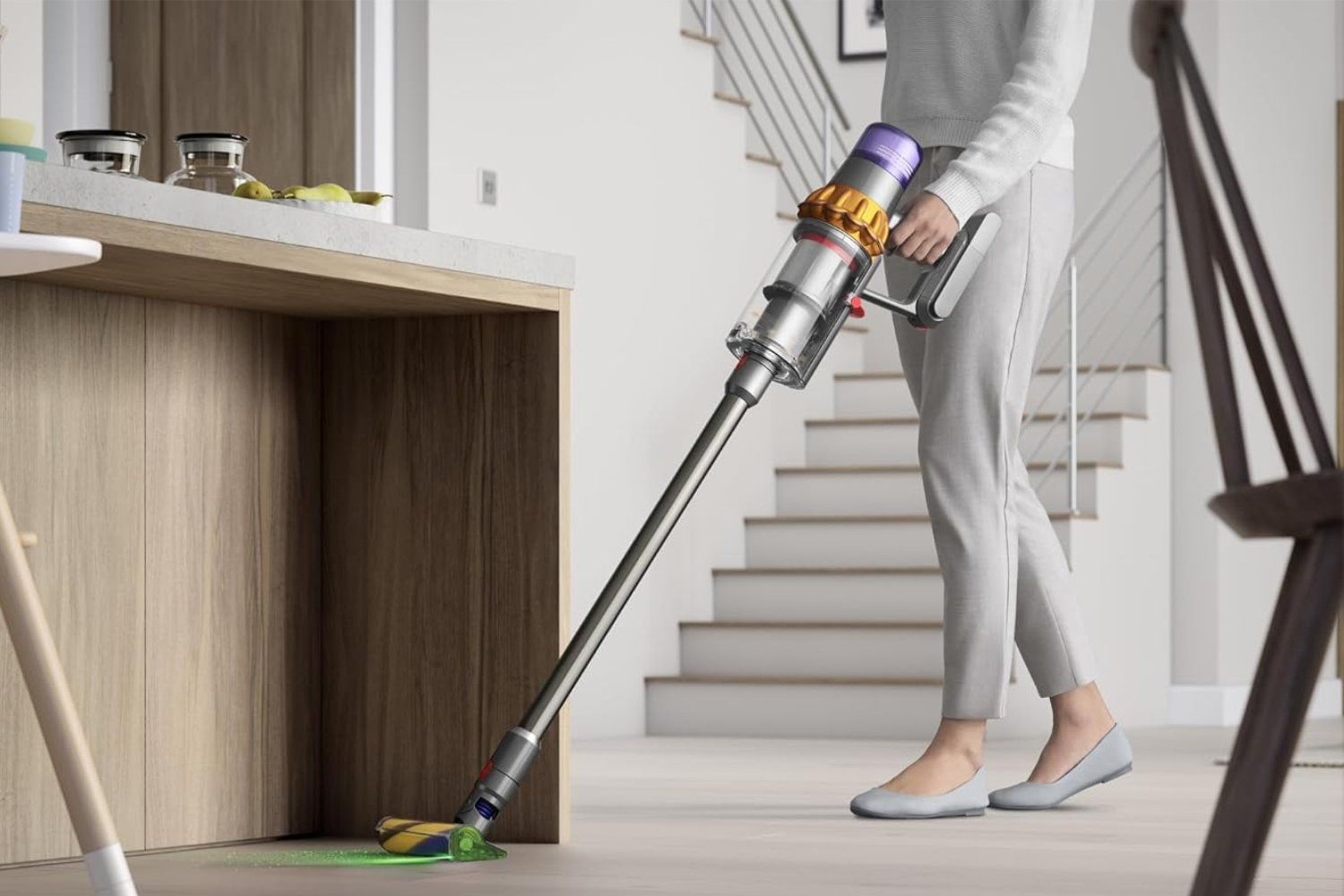 Dyson V15 se destaca como o produto mais vendido na Amazon durante o Prime Day. Reprodução: Gizmodo