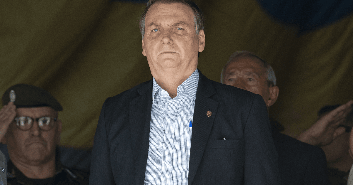 Bolsonaro alerta sobre risco de prisão iminente