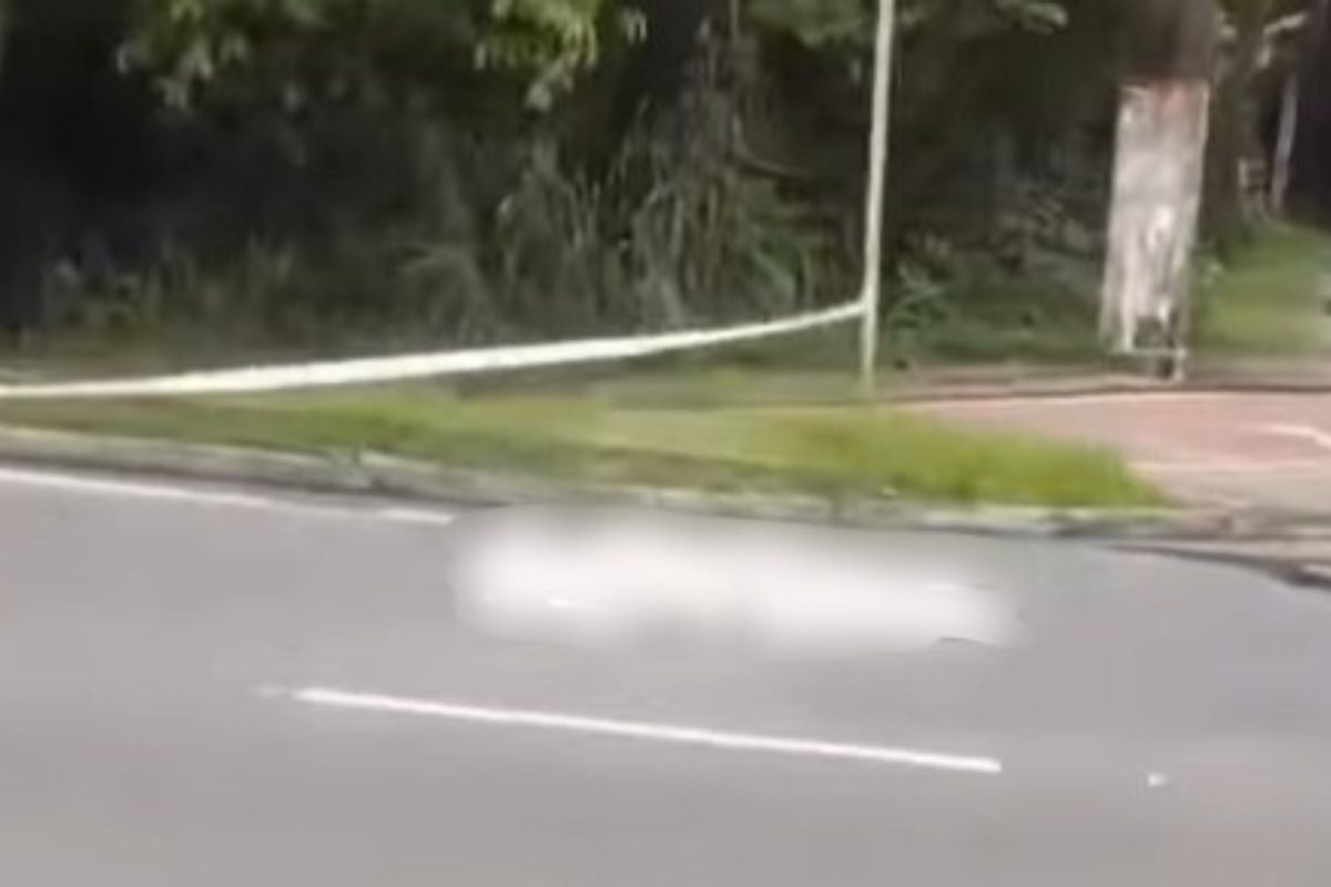 Homem morre em acidente e via fica interditada em Praia Grande.. Reprodução: G1