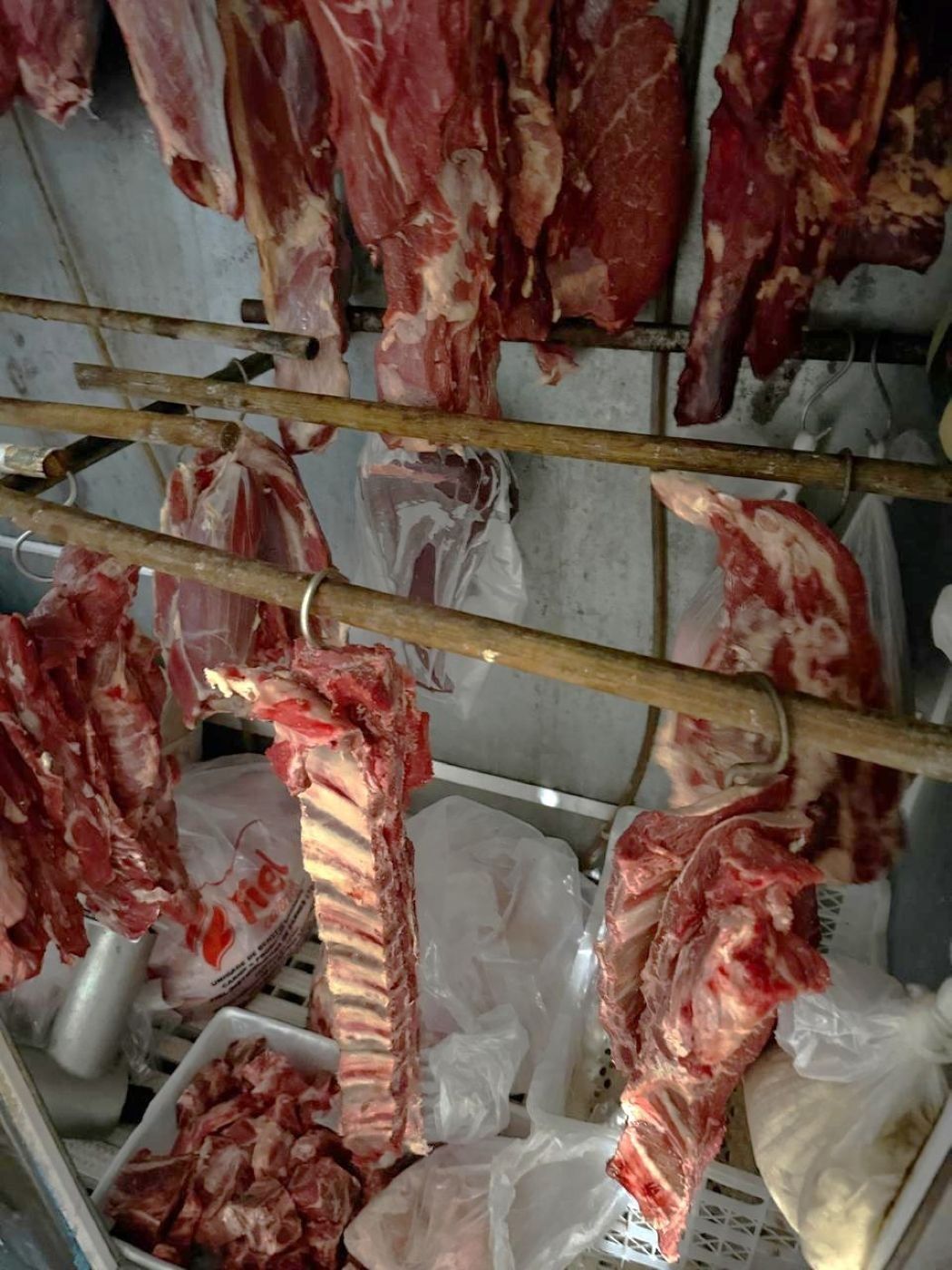 Apreensão de mais de meia tonelada de carne imprópria para consumo em MG. Reprodução: G1