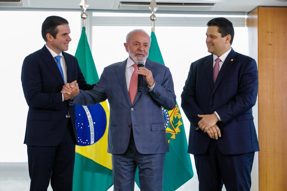 Governo busca aliança com nova cúpula do Congresso