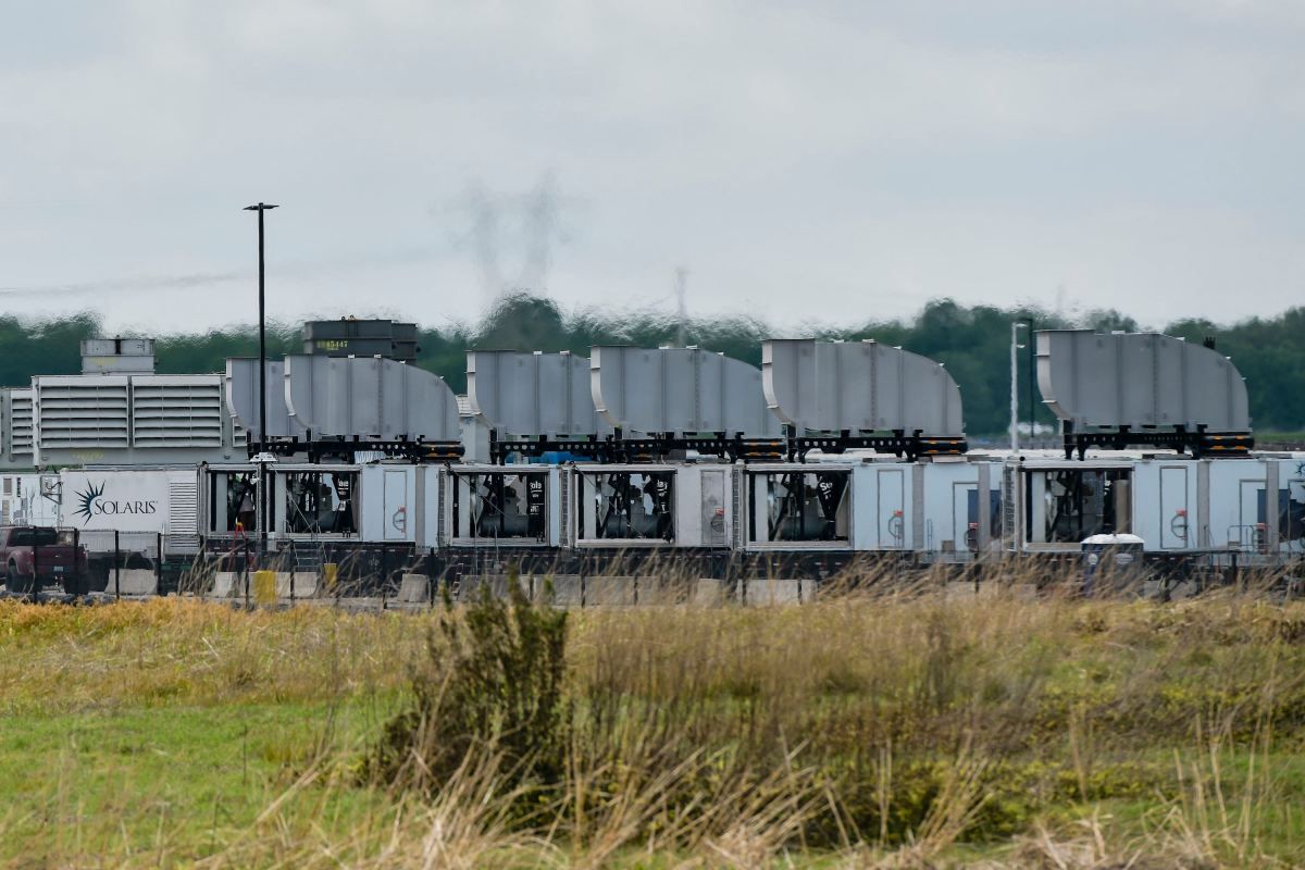 Musk’s xAI is running nearly 50 gas turbines unchecked at its Mississippi data center - Foto: TechCrunch
