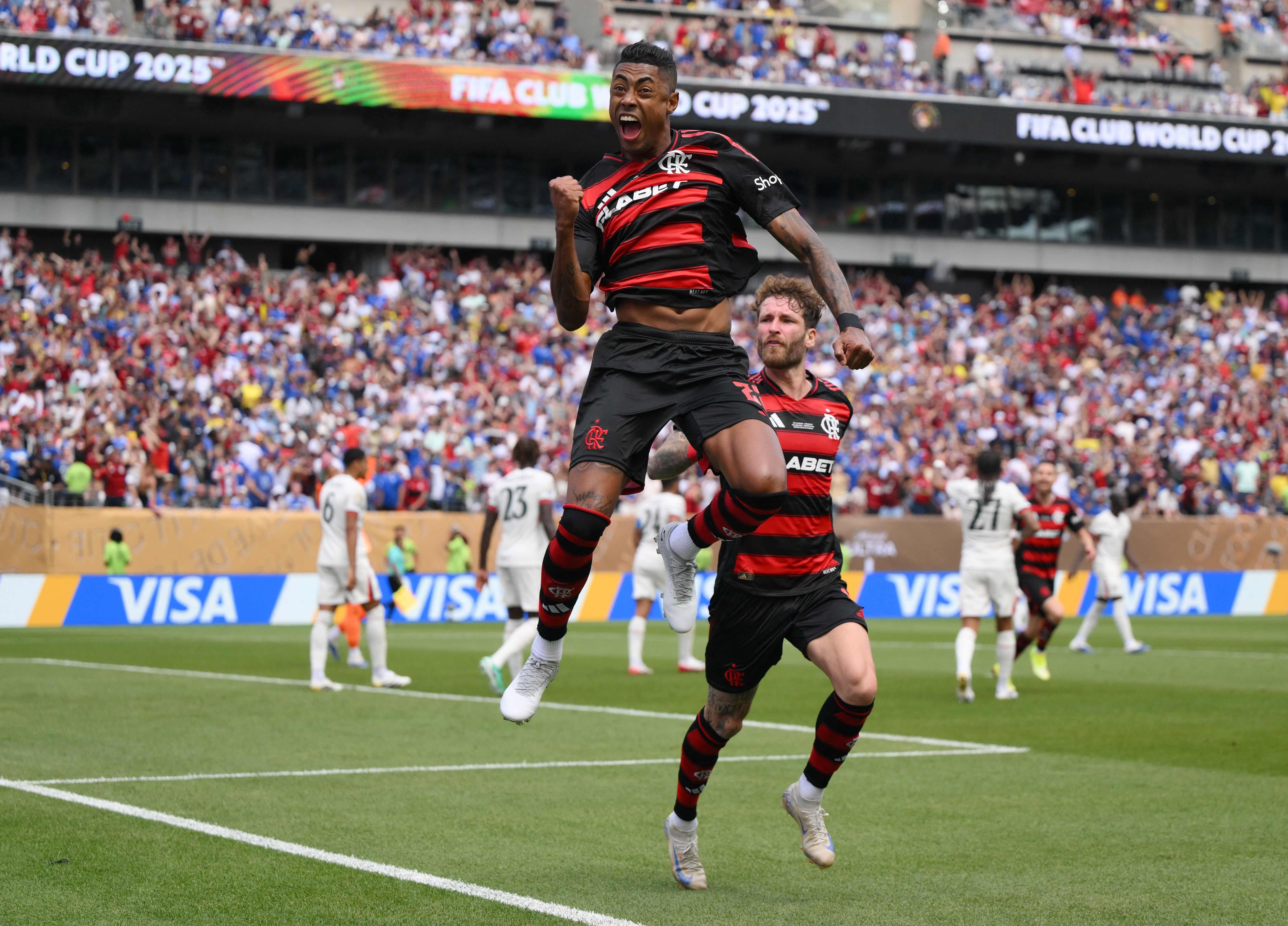 Flamengo se prepara para enfrentar o Bayern de Munique no Mundial de Clubes. Legenda da imagem. Reprodução: Globo