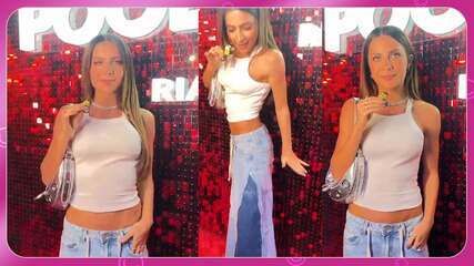 Jade Picon usa look cintura baixa inspirado nos anos 2000 no The Town. Reprodução: Fabiano Battaglin/gshow