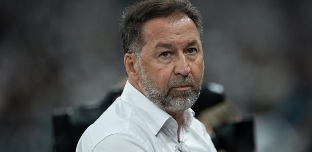 Augusto Melo enfrenta pressão após reprovação das contas na presidência do Corinthians. Reprodução: UOL