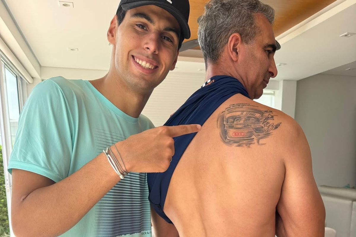 Preparador físico homenageia Bortoleto com tatuagem especial