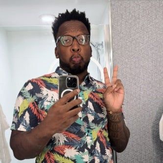 Legenda da imagem. Reprodução: Mychal Thompson