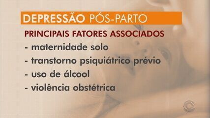 Mãe segura a mão de seu bebê, destacando a maternidade solo em Brasília. Reprodução: Globo