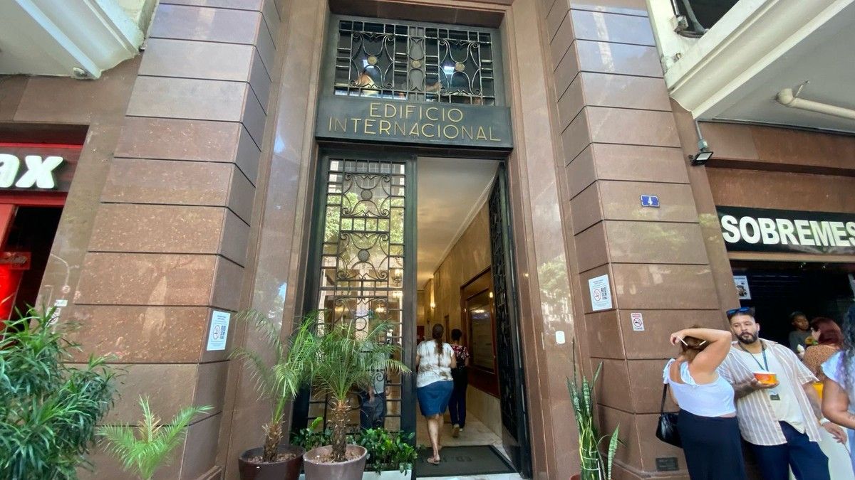 Grande Rio solicita décimo para empate com Beija-Flor