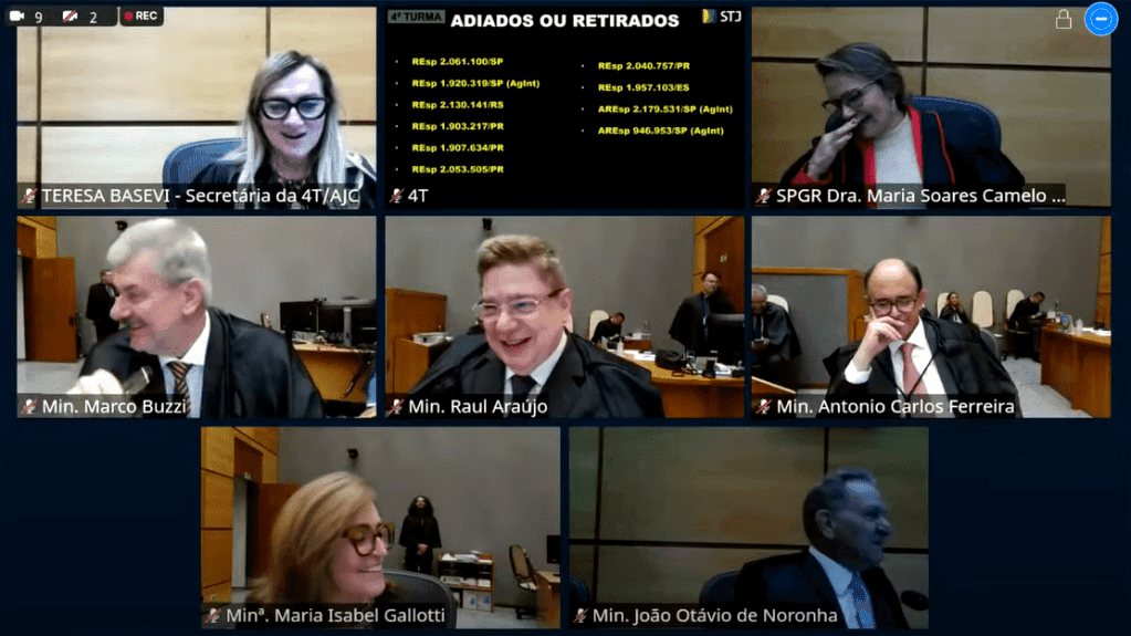 Ministro do STJ Cria Controvérsia com Piada sobre Baianos