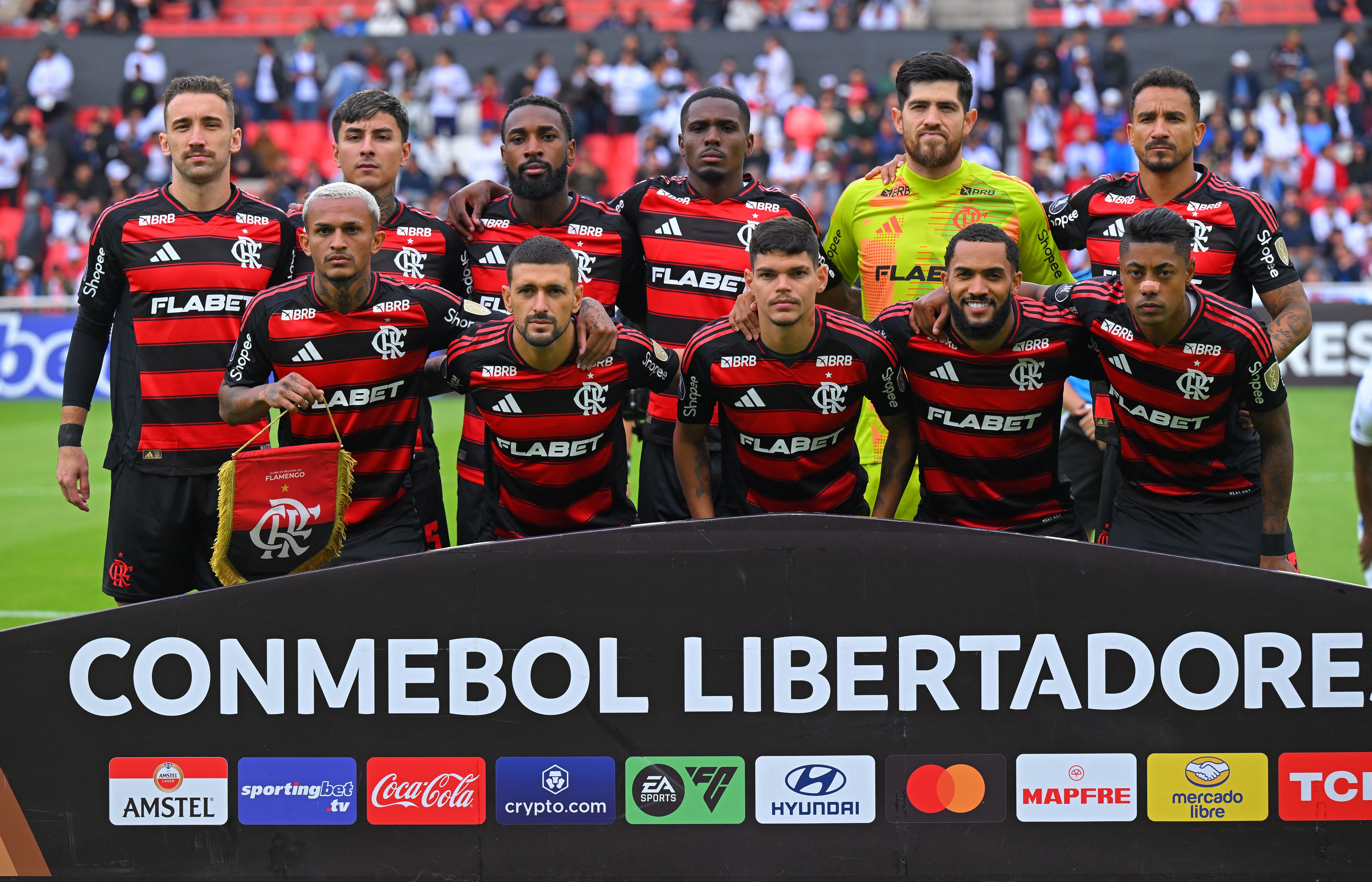 Rubro-Negro empata sem gols em partida difícil contra time equatoriano em Quito.; Reprodução: Globo
