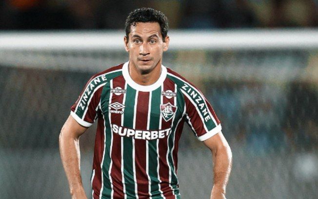 Encontro de técnicos no Maracanã: Renato Gaúcho enfrenta Mano Menezes em jogo do Fluminense contra o Grêmio. Legenda da imagem. Reprodução: Fluminense
