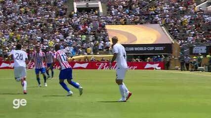 Griezmann marca o único gol da vitória do Atlético de Madrid sobre o Botafogo na Copa do Mundo de Clubes.; Reprodução: Globo