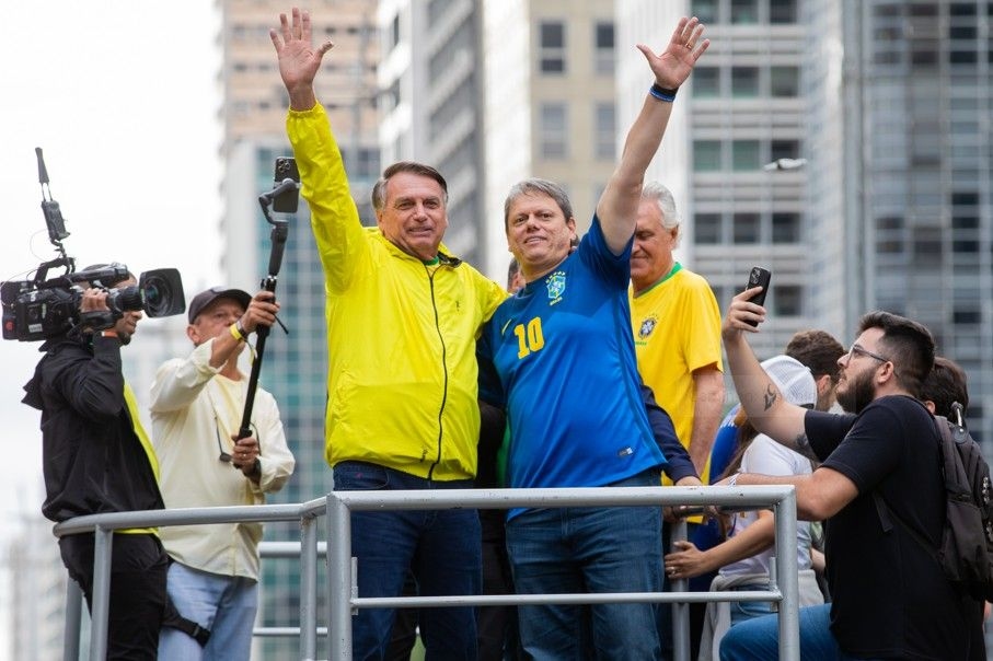 Tarcísio de Freitas pode concorrer à Presidência com apoio de Jair Bolsonaro. Reprodução: Globo