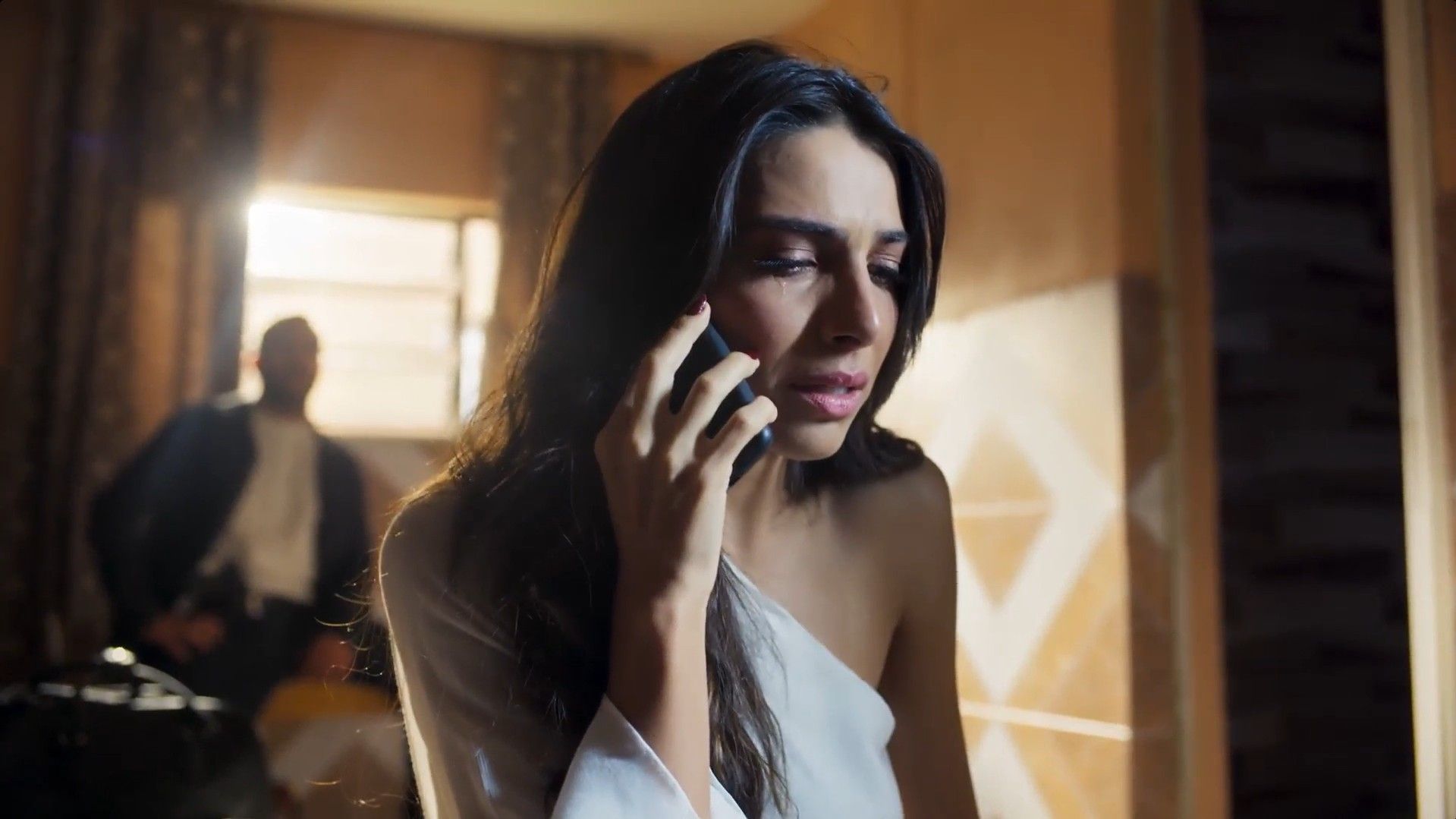 Rebeca Caçada e Molina em Apuros na Novela