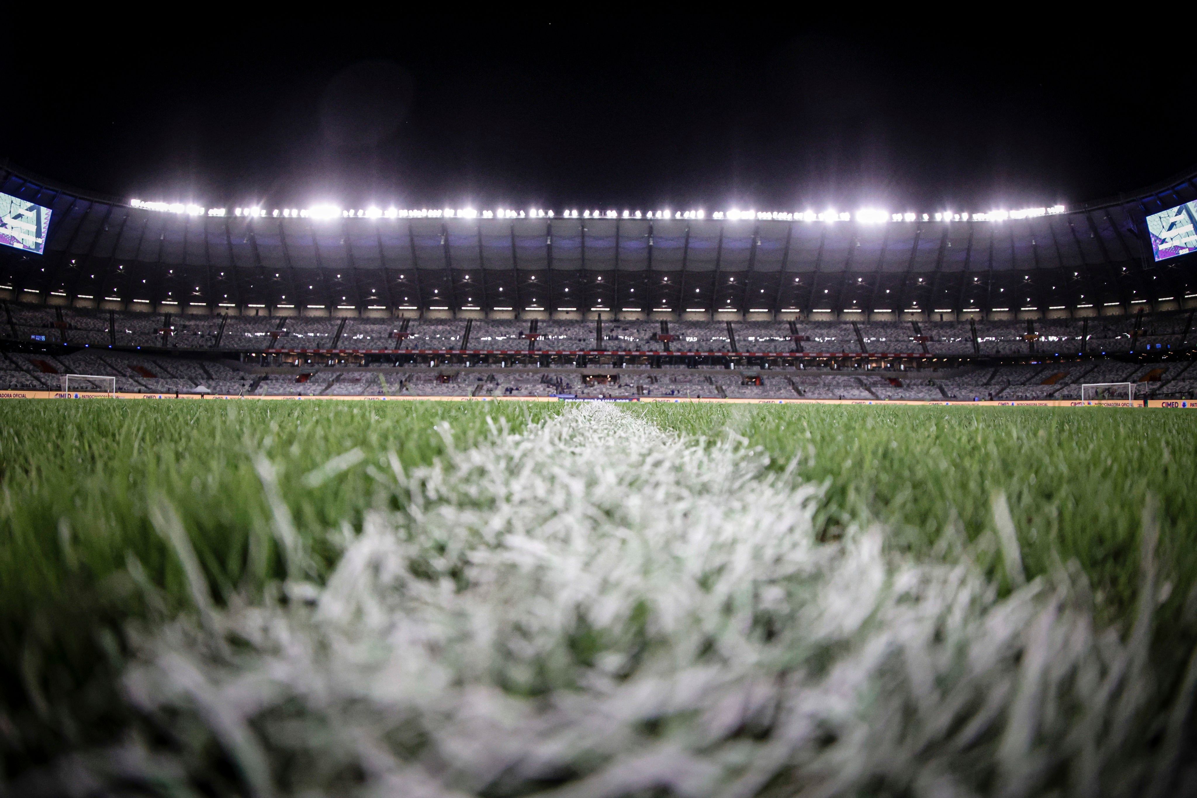 Atlético-MG e Vitória se enfrentam em partida decisiva. Reprodução: Globo