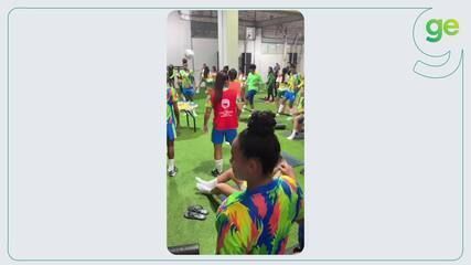 Brasil e Bolívia se aquecem para a Copa América Feminina em condições alternadas. Reprodução: Globo