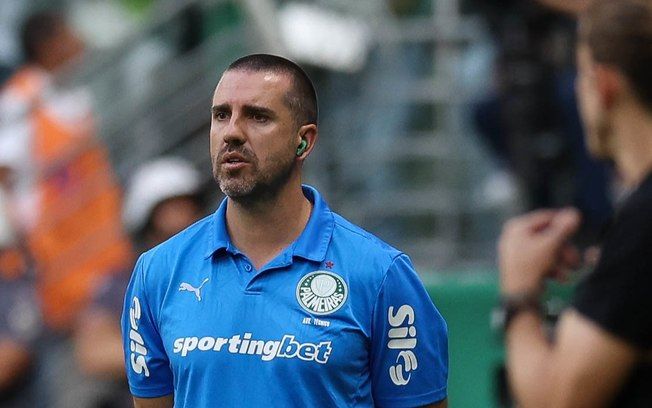 João Martins critica a arbitragem após jogo do Palmeiras. Reprodução: iG Esporte