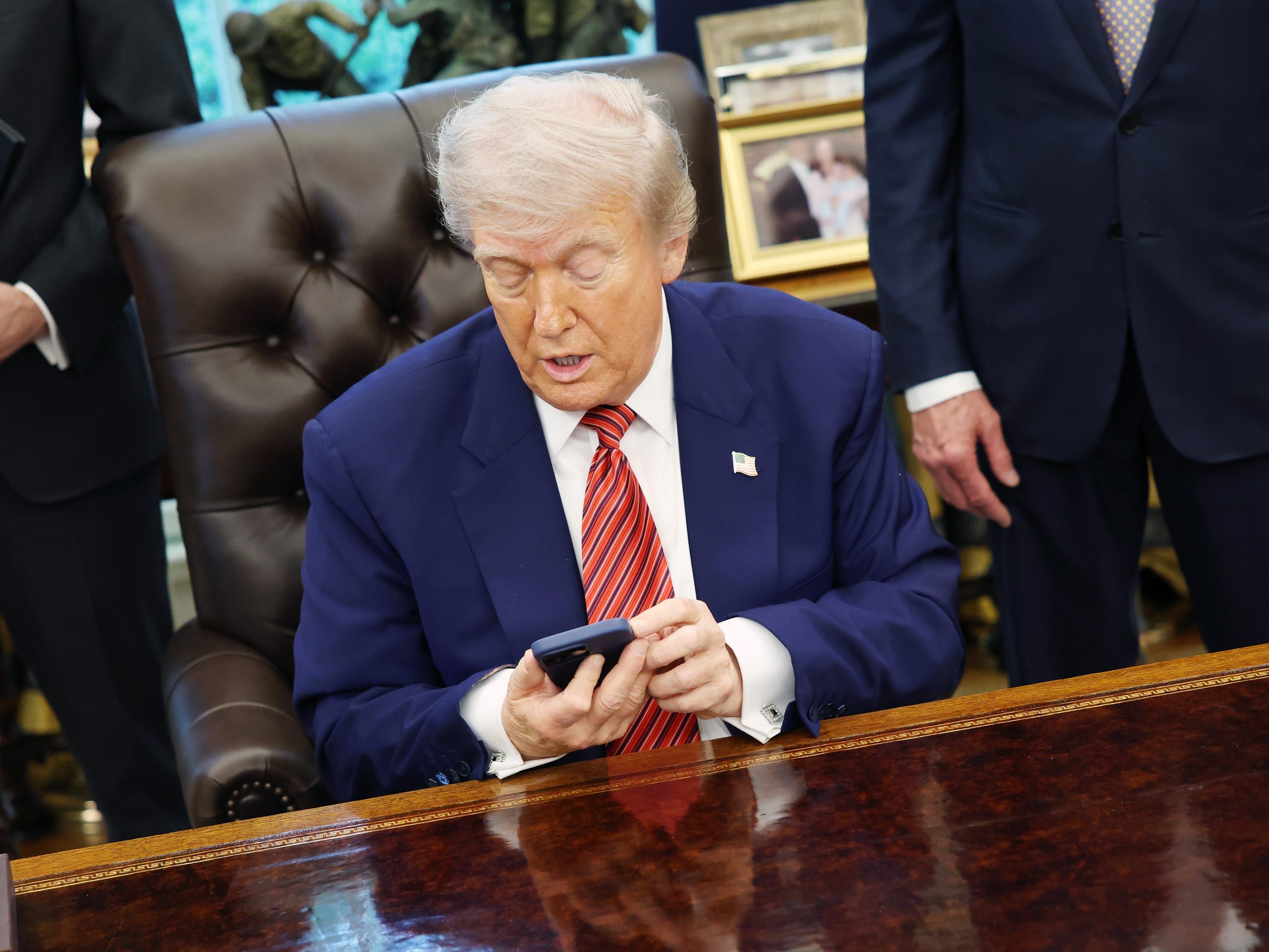 Postagens de Trump ao longo dos anos: de citações inspiradoras a retratos como Jesus. Reprodução: Businessinsider