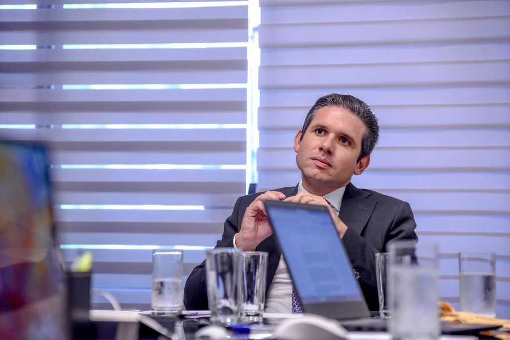 Hugo Motta lidera Câmara com novo enfoque digital