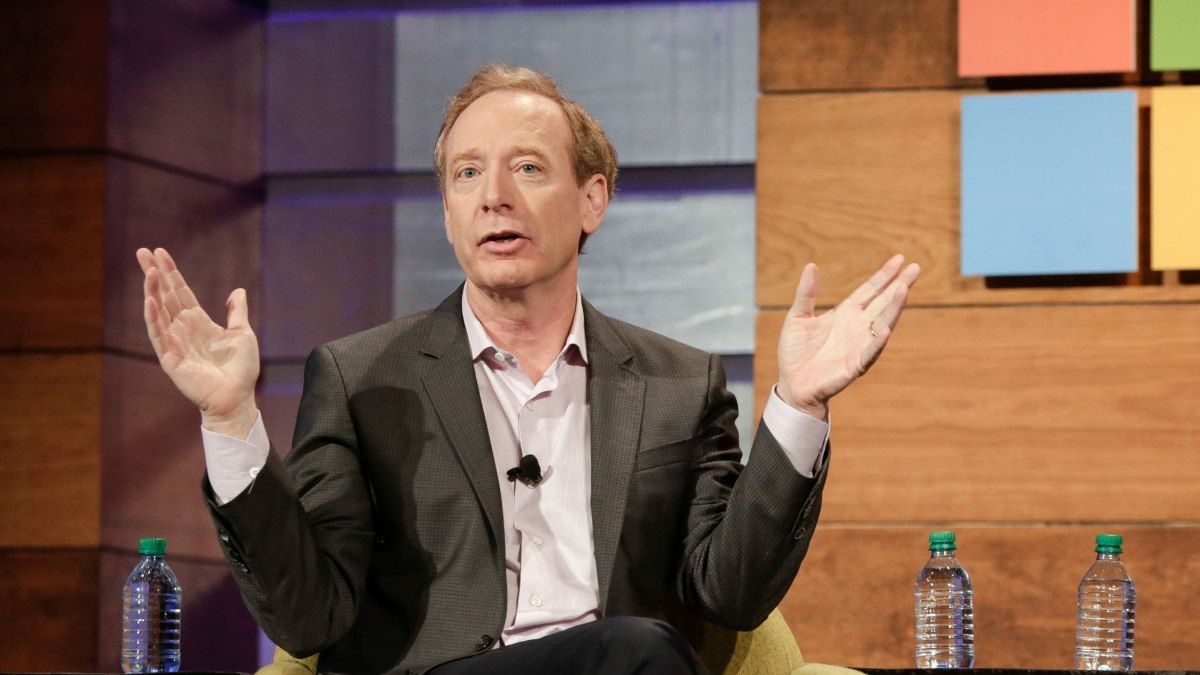 Funcionários da Microsoft são proibidos de usar o DeepSeek por questões de segurança de dados. Reprodução: TechCrunch