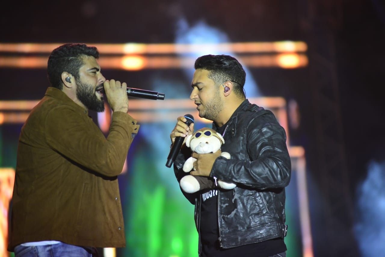 Abertura da 37ª Festa do Peão de Americana com Henrique e Juliano e Nattan. Reprodução: Globo