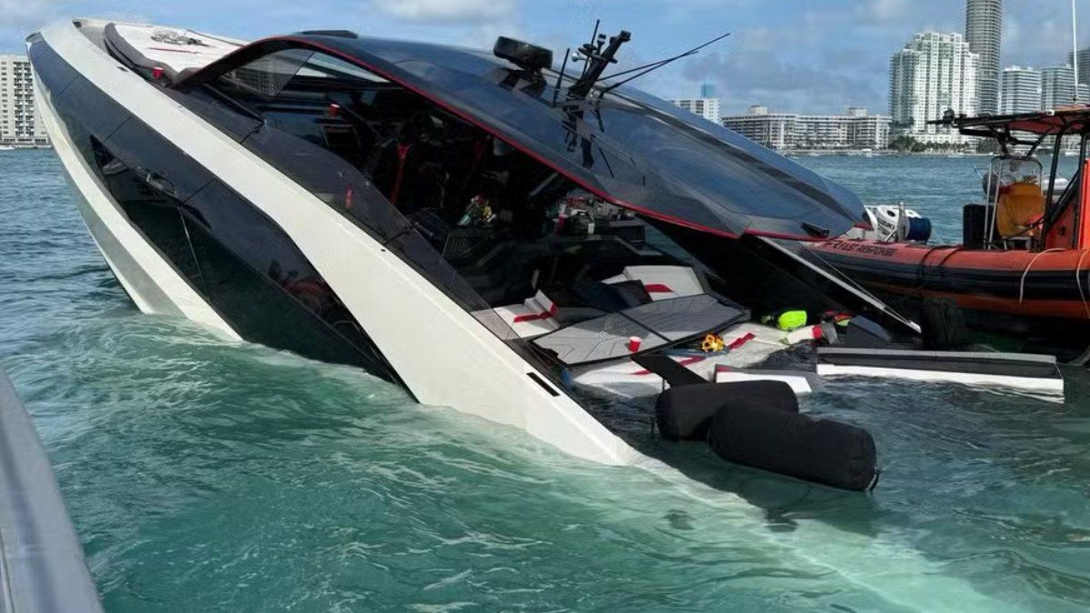 Veículo estava sobrecarregado, superando a capacidade máxima permitida. Reprodução: iG.