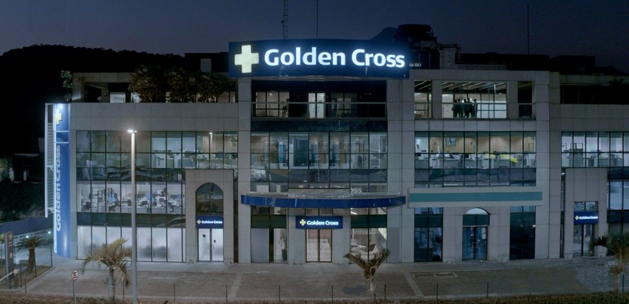 Ex-usuários da Golden Cross relatam cobranças indevidas após a extinção da operadora. Reprodução: Globo