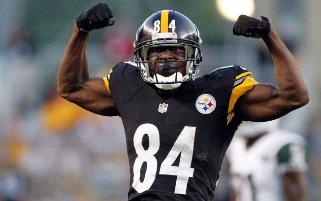 Antonio Brown se envolve em tiroteio durante evento de boxe em Miami. Reprodução: Esporte IG