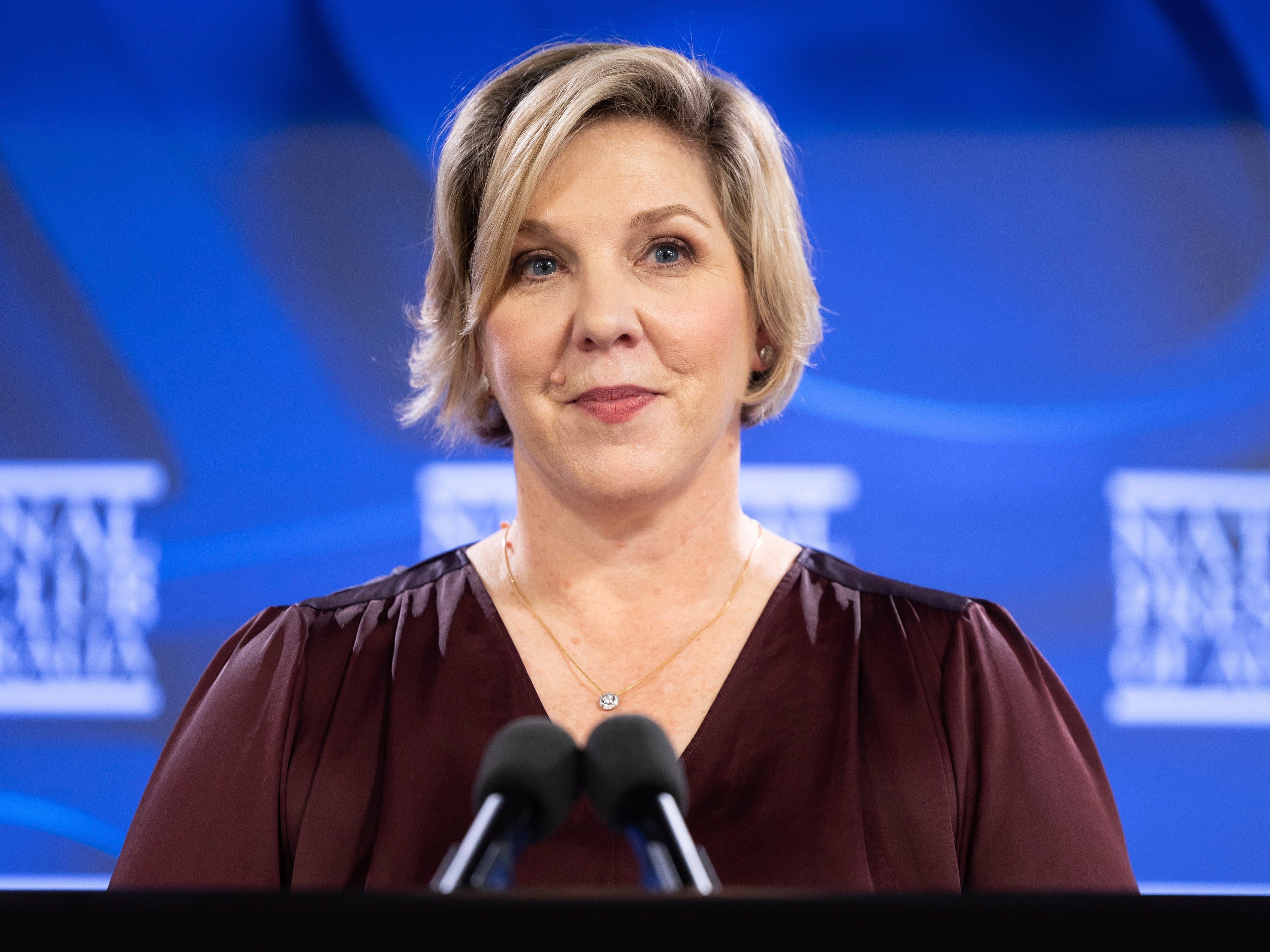 Robyn Denholm discursa sobre Musk, seus empreendimentos e o pacote de remuneração da Tesla. Reprodução: Retorno do item 11