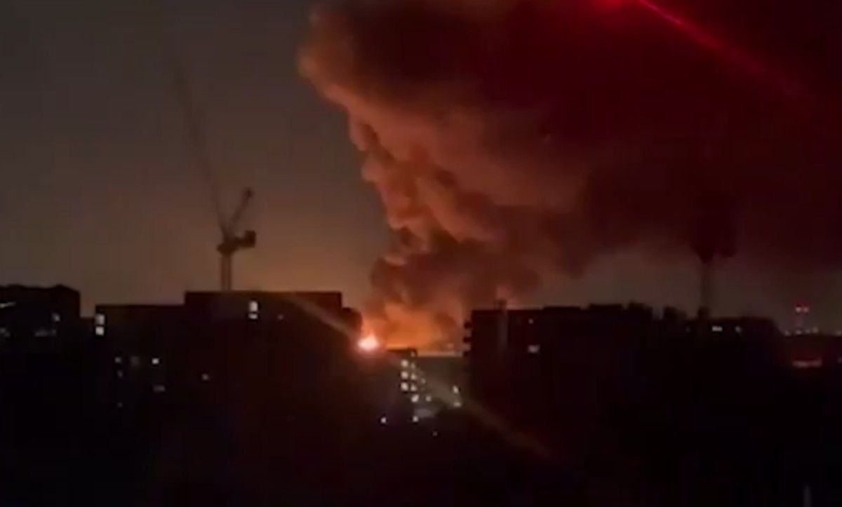 Incêndio em Subestação Interrompe Energia em Heathrow