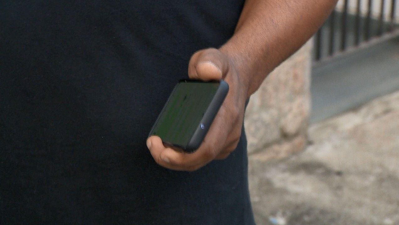 Golpistas se passam por médicos e pedem dinheiro a familiares de pacientes em hospitais de Juiz de Fora. Reprodução: Globo