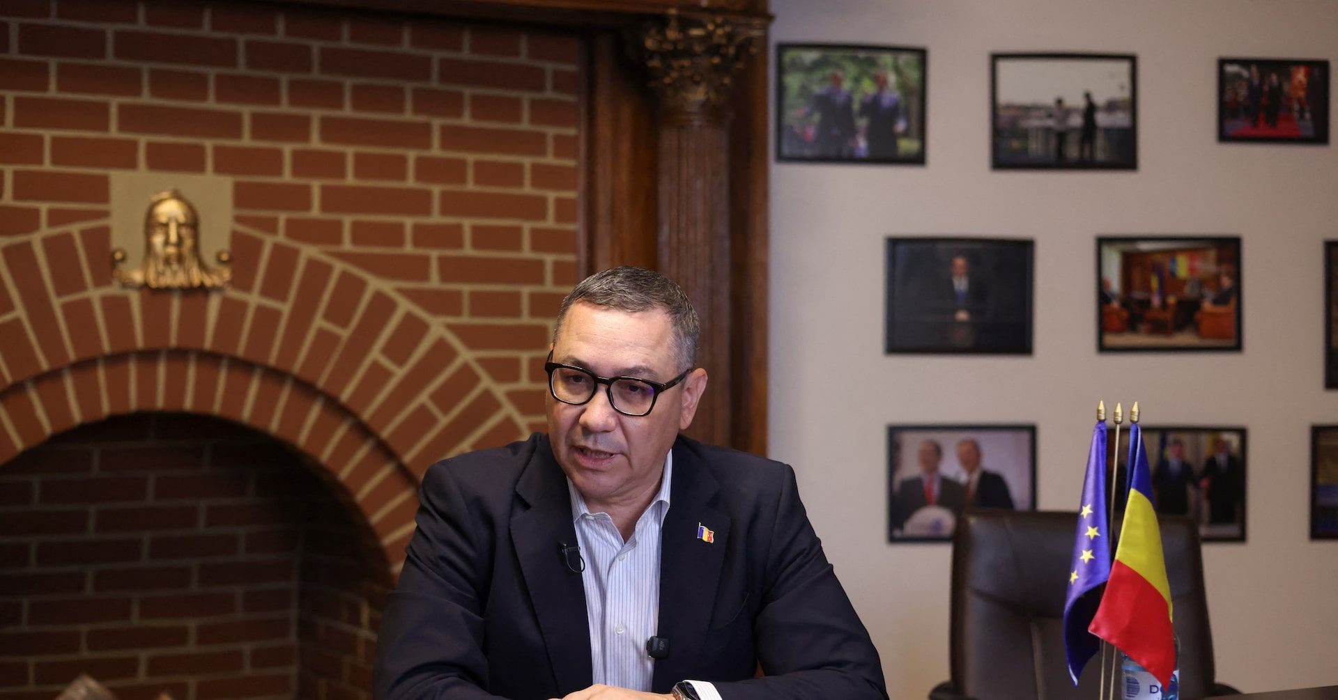 Candidato à presidência da Romênia, Victor Ponta, discute proteção a agricultores locais e apoio a Moldávia.; Reprodução: Reuters