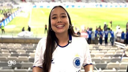 Neymar deixa o Mineirão vestindo camisa do Cruzeiro após vitória sobre o time. Reprodução: Globo